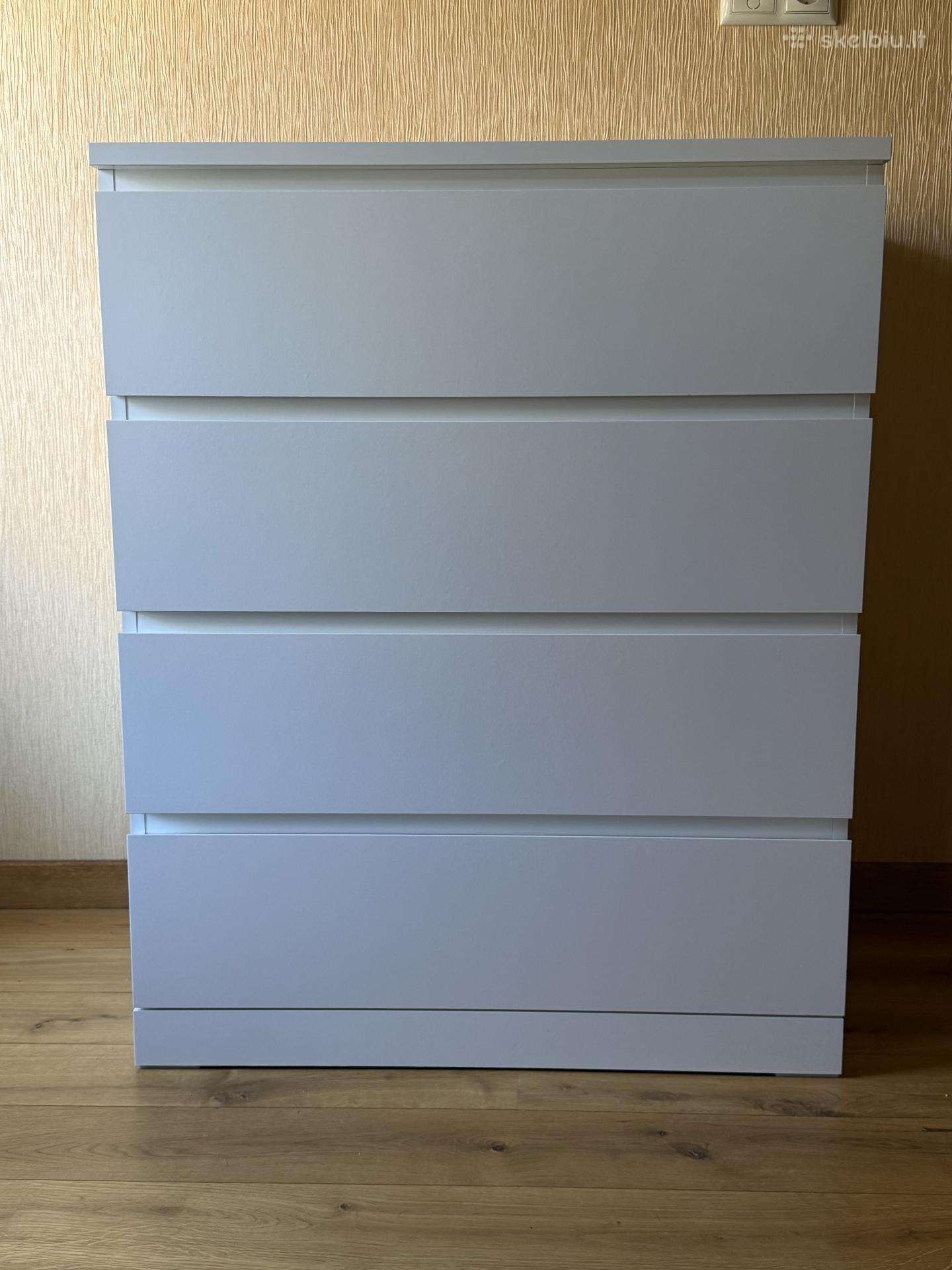 Komoda Malm