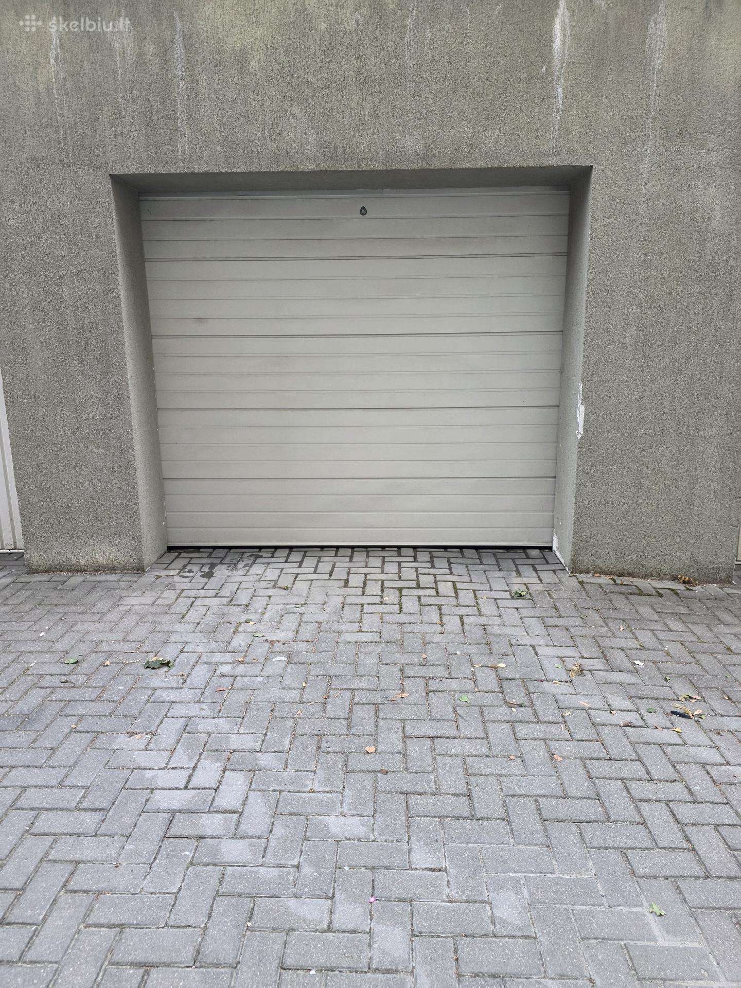 Išnuomojamas garažas