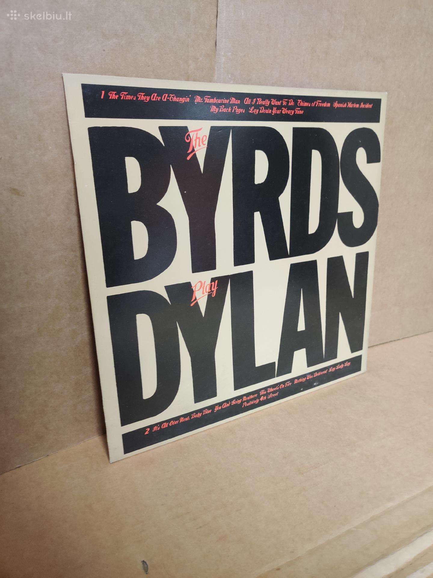 The Moody Blues ir The Byrds