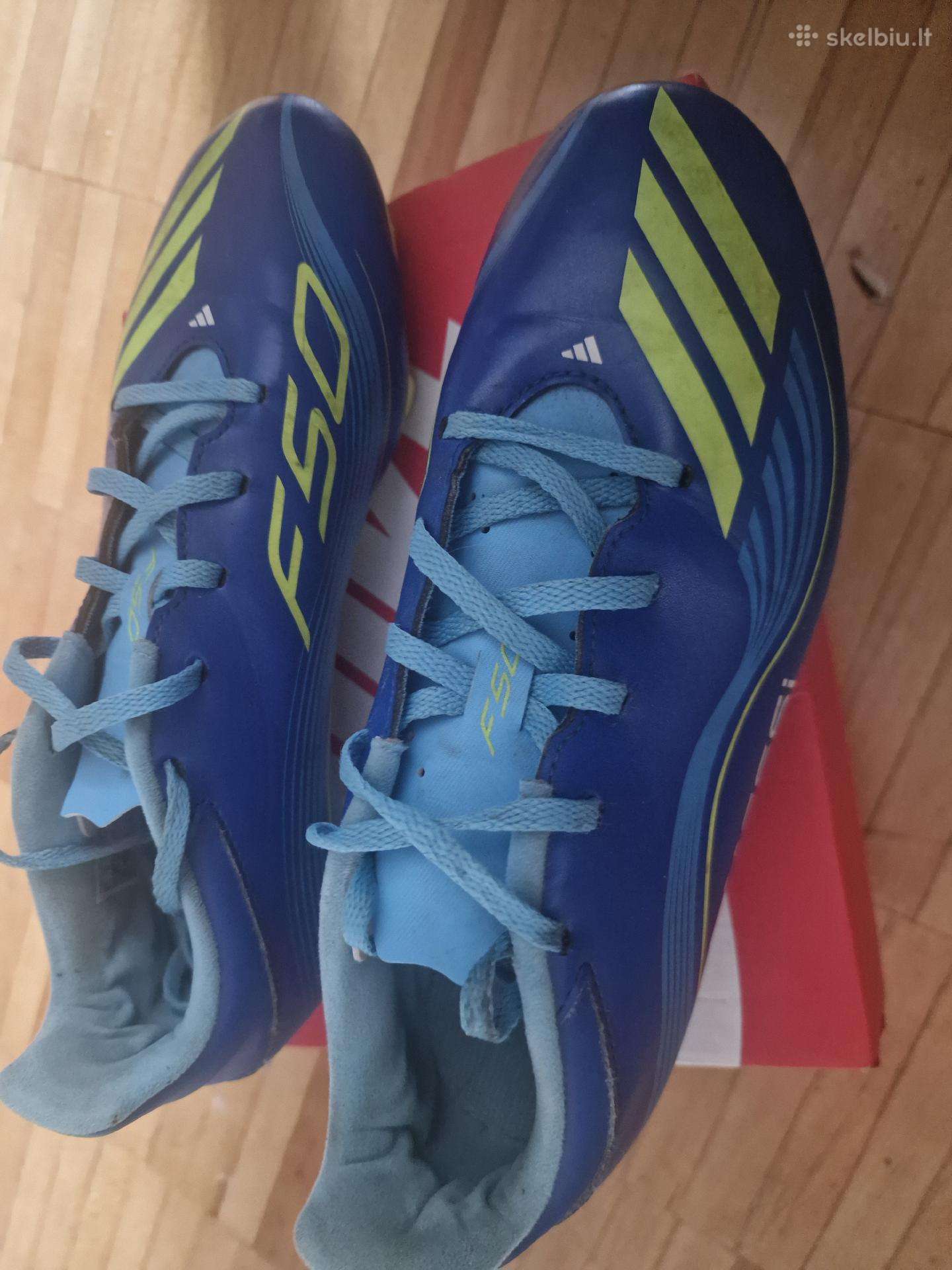 Adidas butsai
