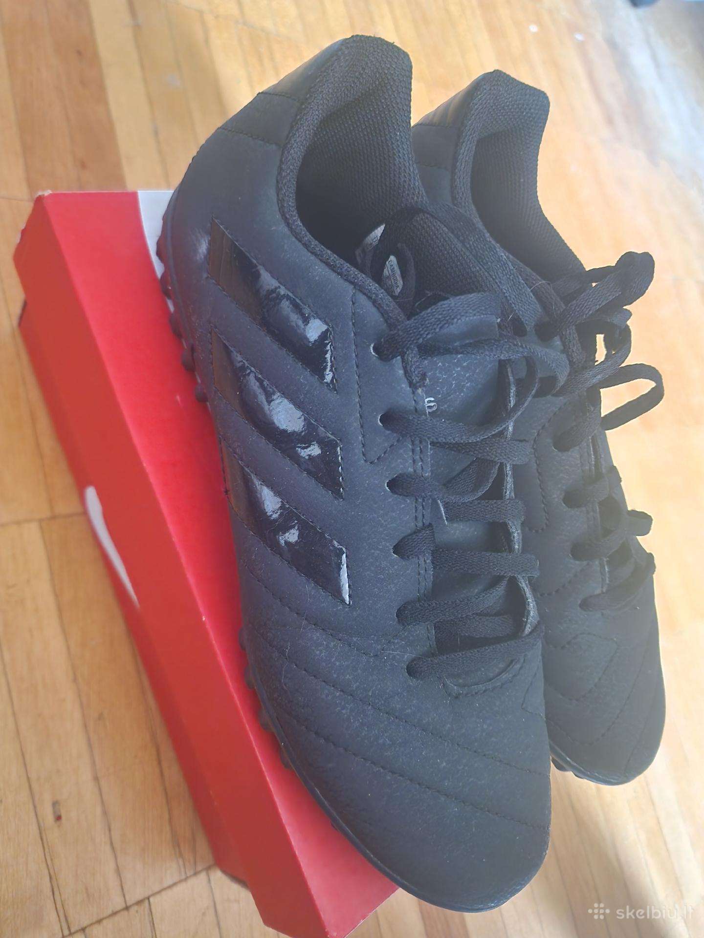 Adidas kedai
