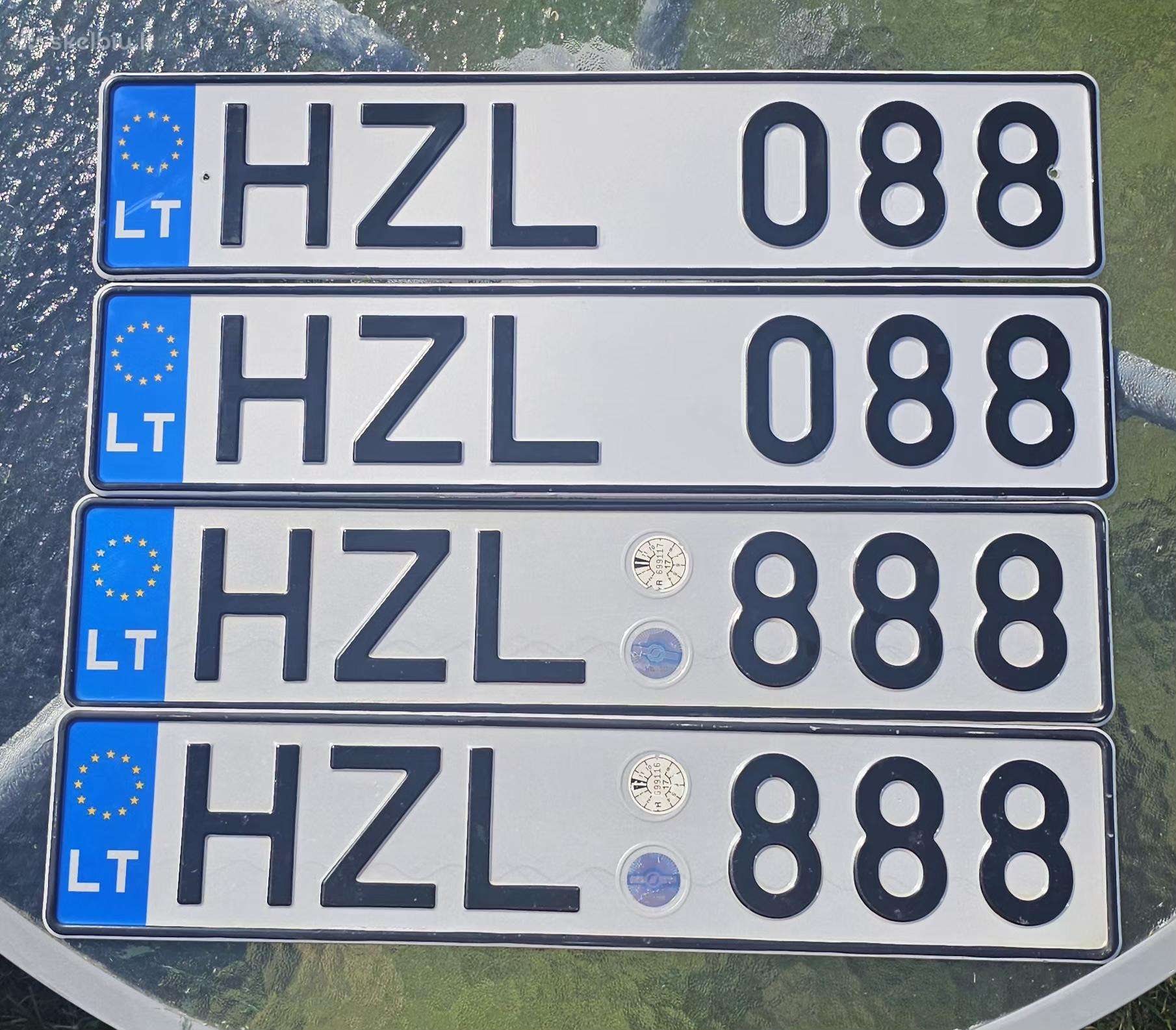 Išskirtinis numerių komplektas: Hzl 888 ir Hzl 088