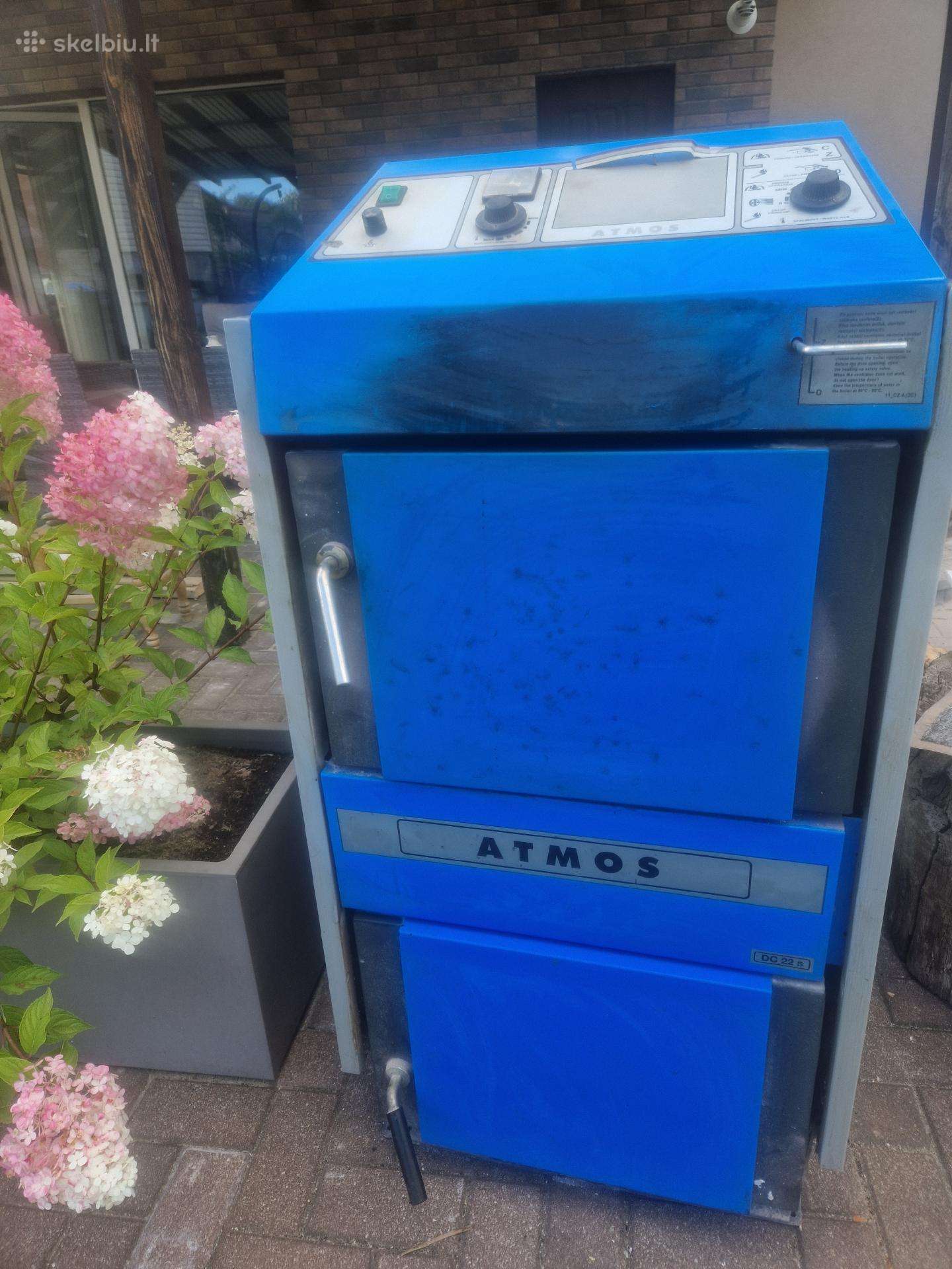 Parduodamas kieto kuro katilas Atmos