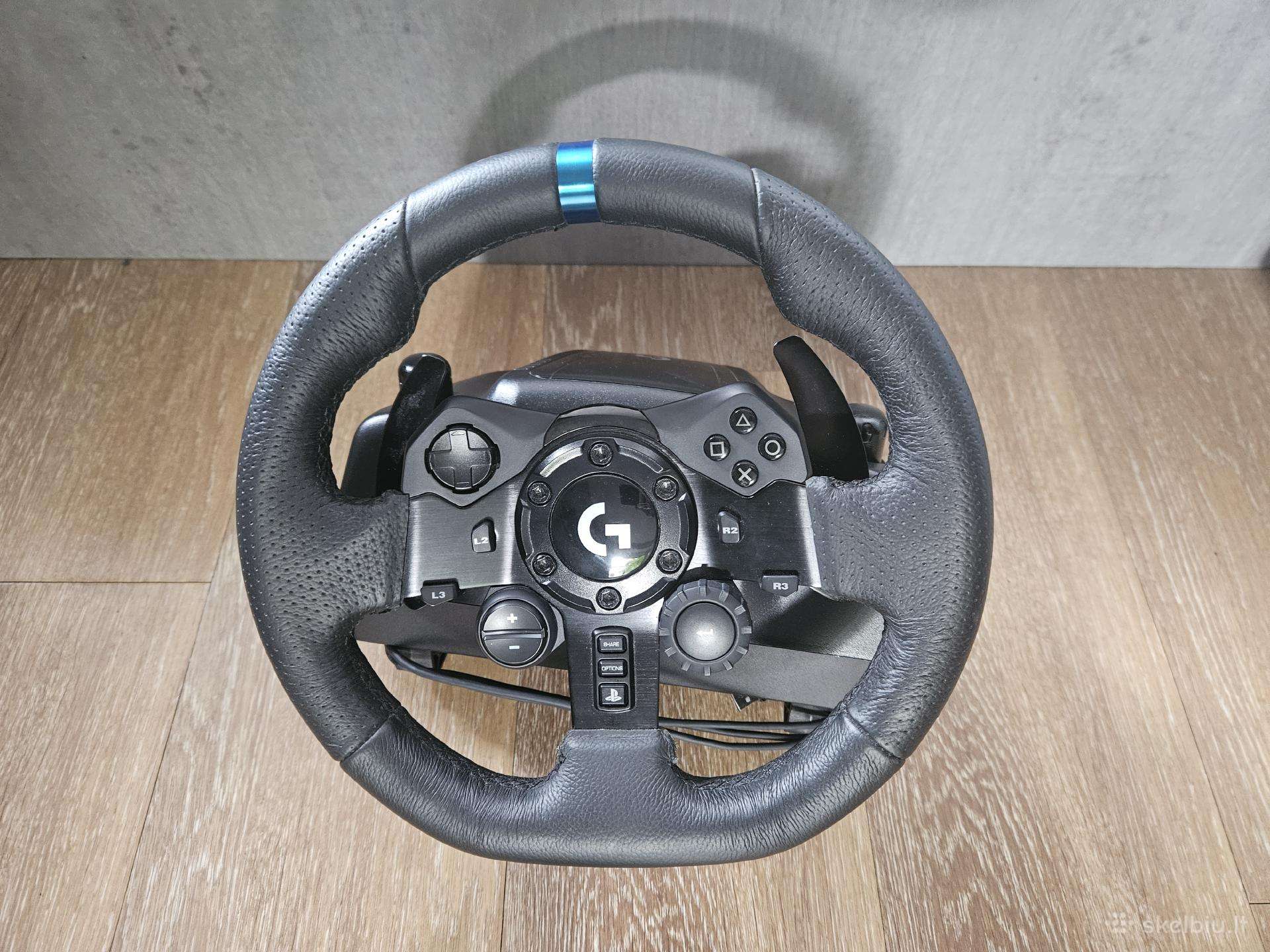 Logitech G923 Trueforce Wheel + Pedals + Shifter