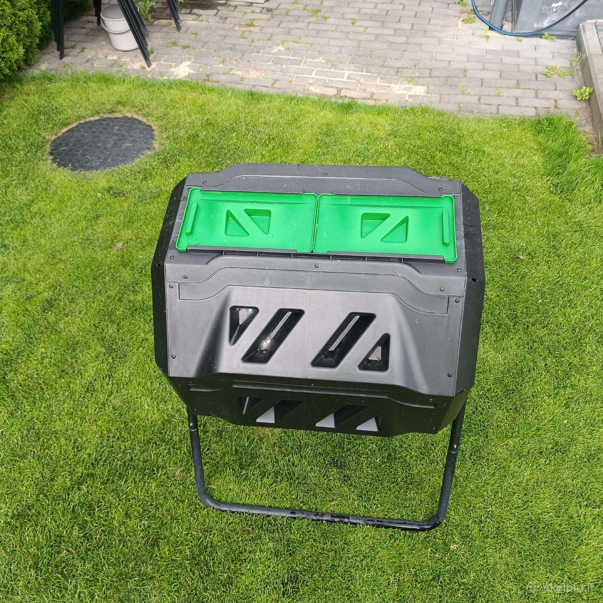 Parduodu nauja kompostinę dėžę