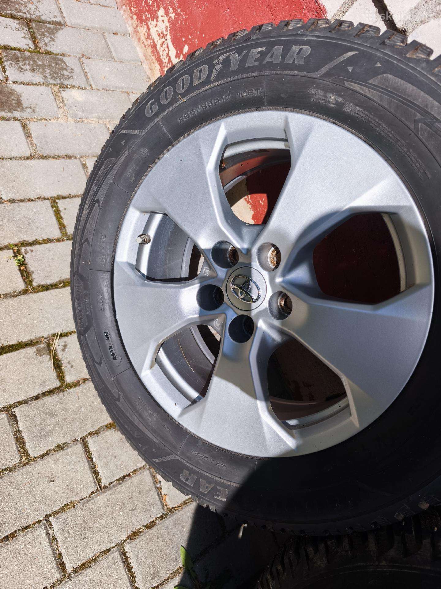 Toyota, light alloy, R17
