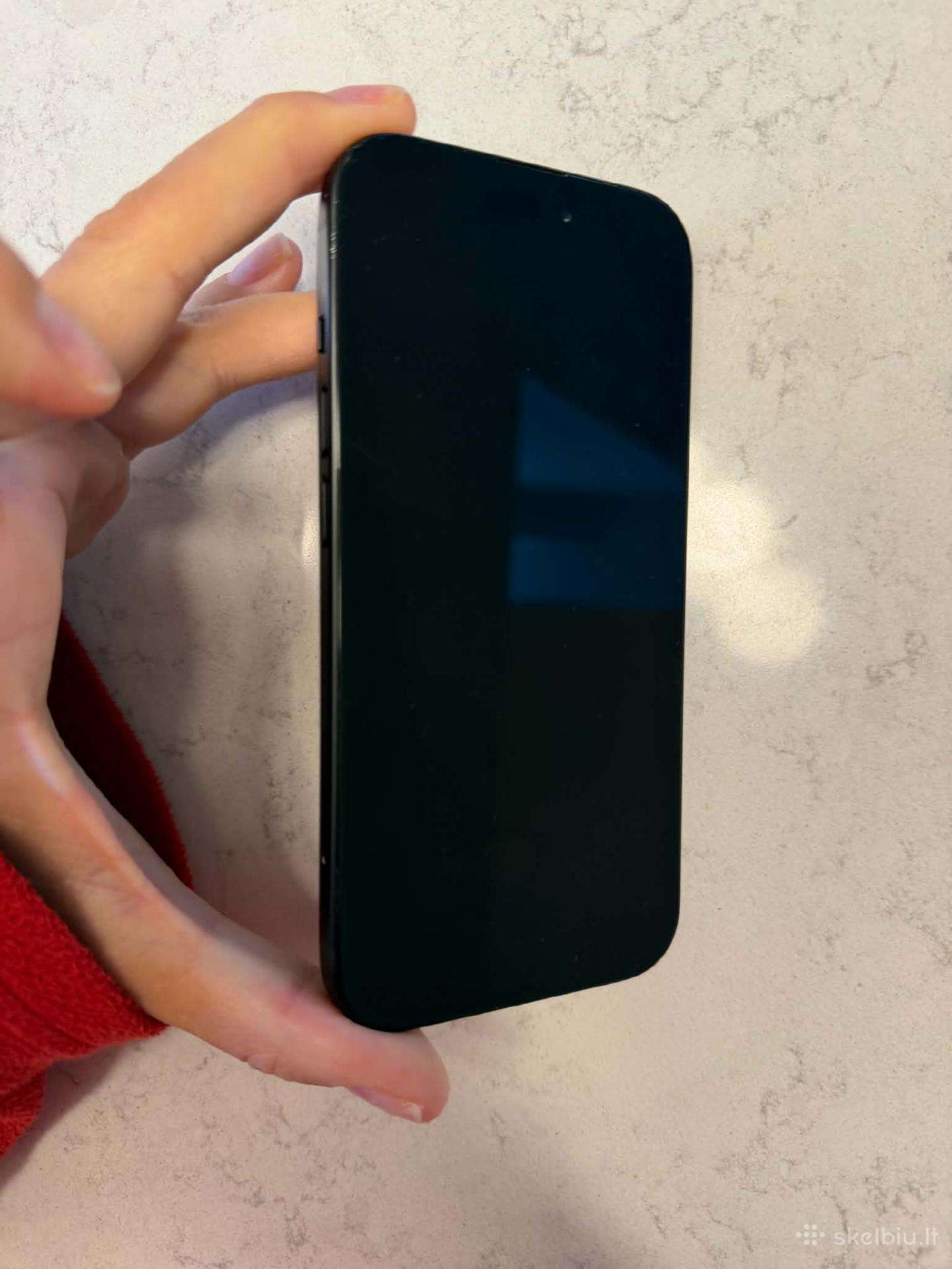 iPhone 15