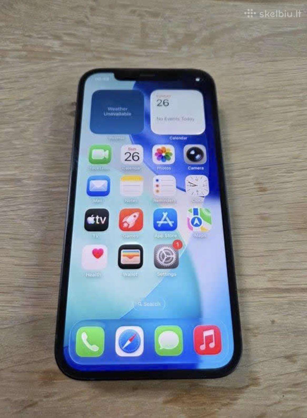 Apple iPhone 12