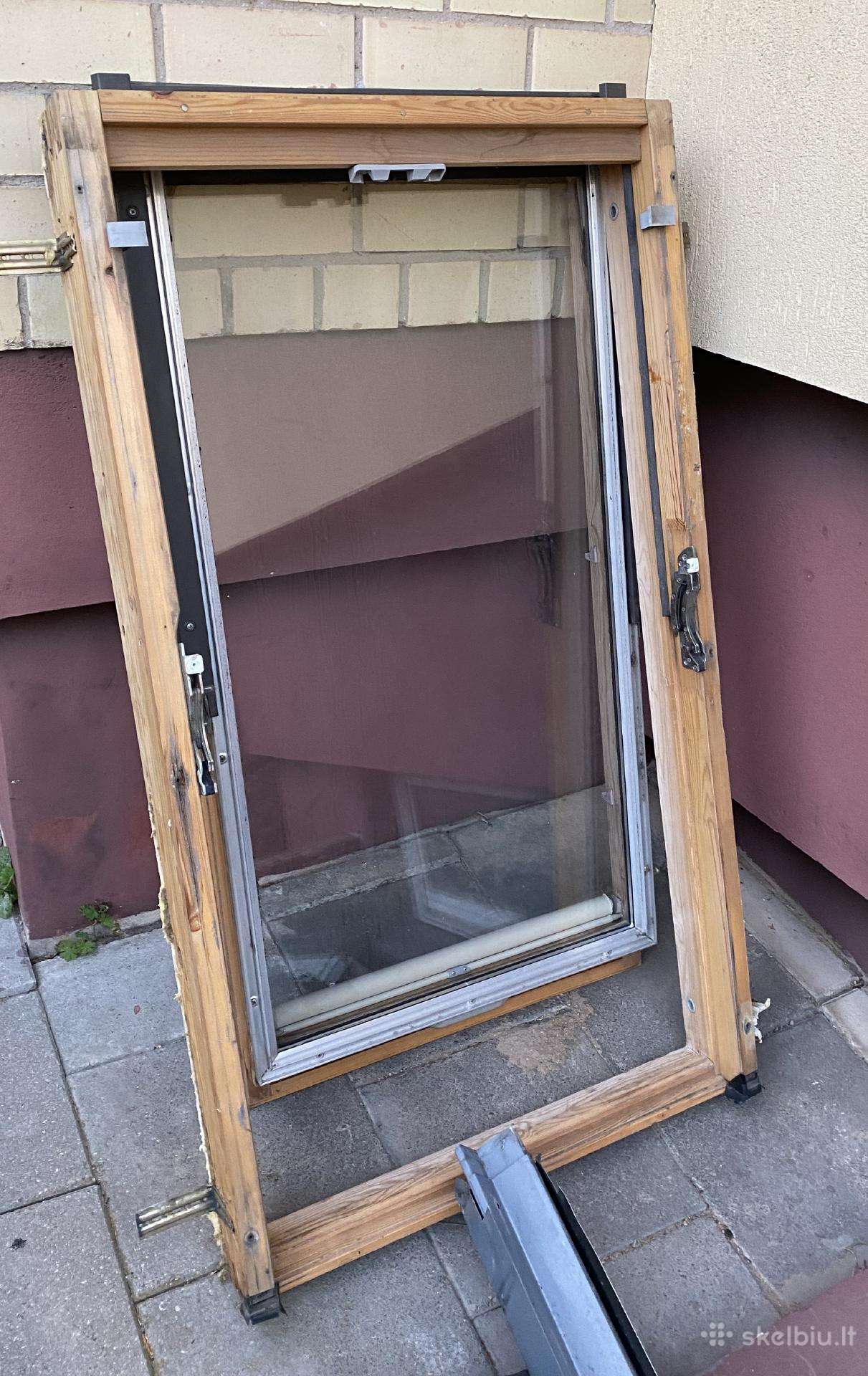 Velux stogo langas