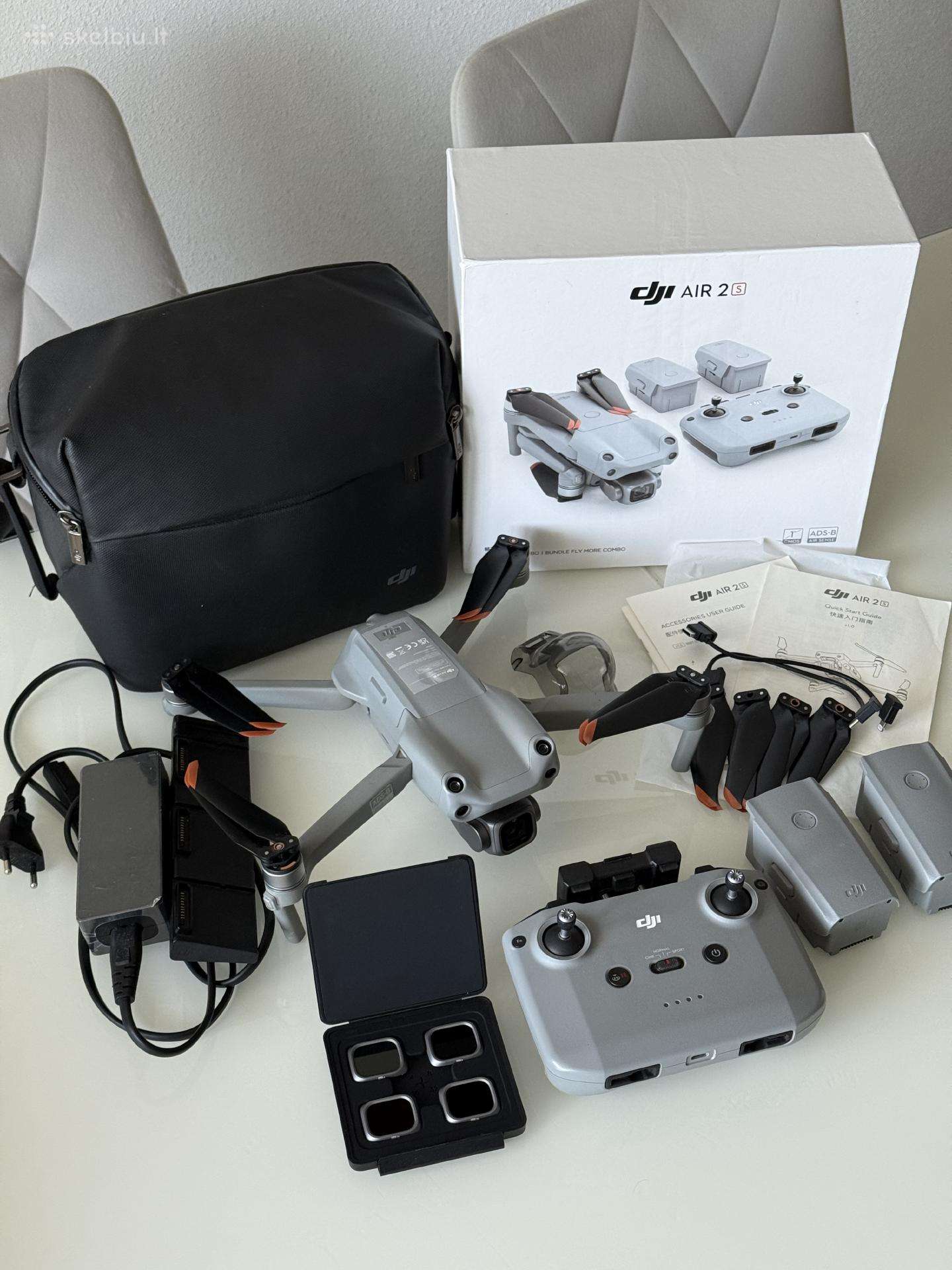 Dji air 2s fly more combo
