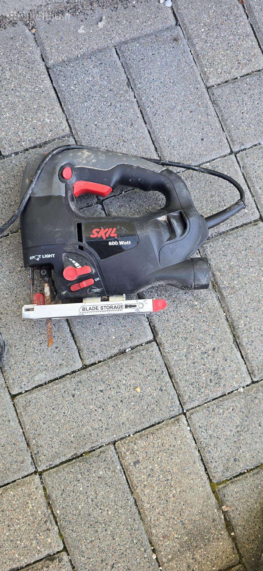 Skil elektrinis siaurapjuklis
