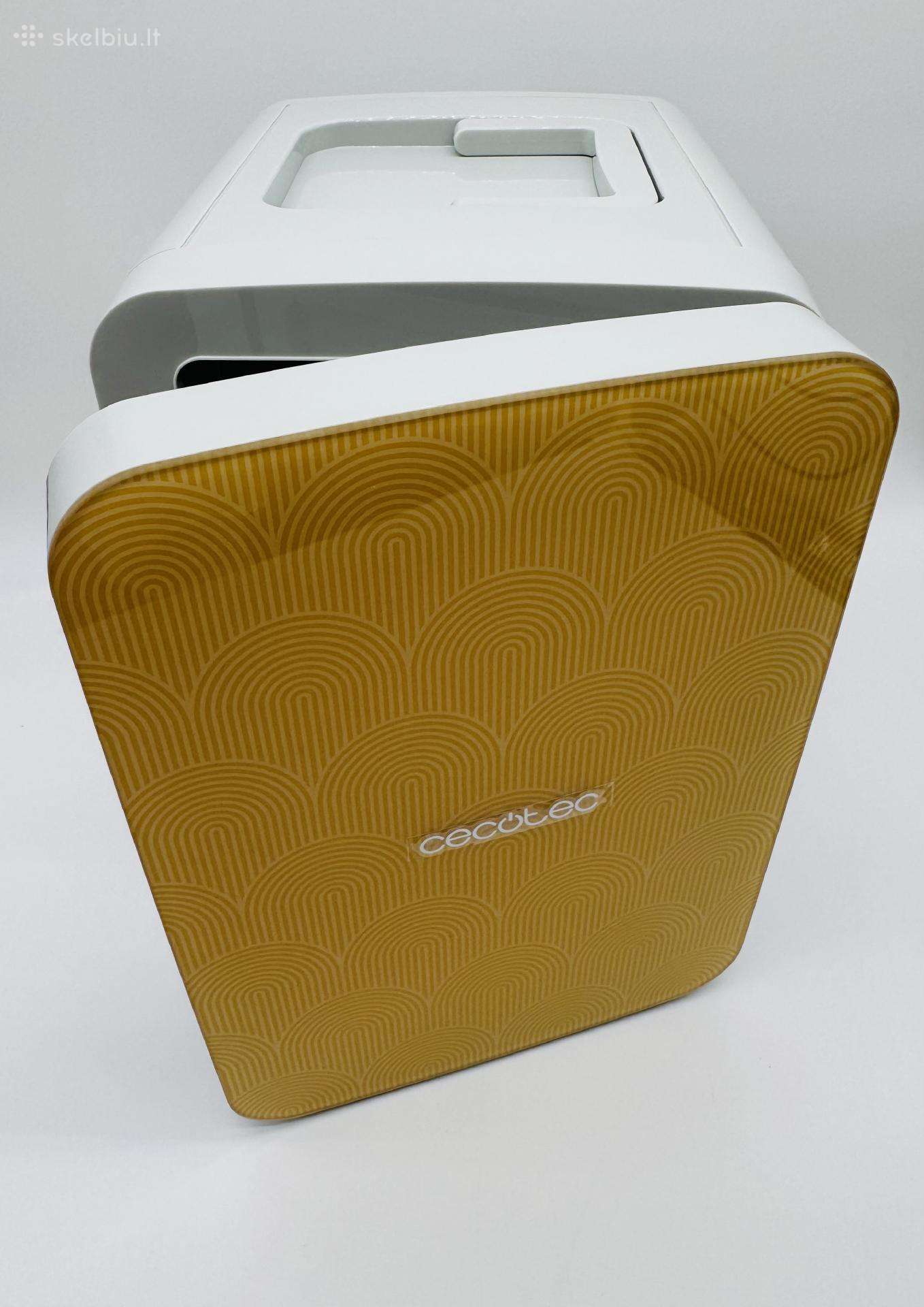 Cecotec Bolero Minicoolingbahamas mini šaldytuvas