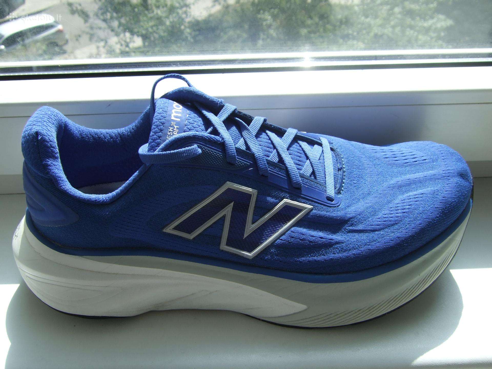New Balance Fresh Foam X More v6