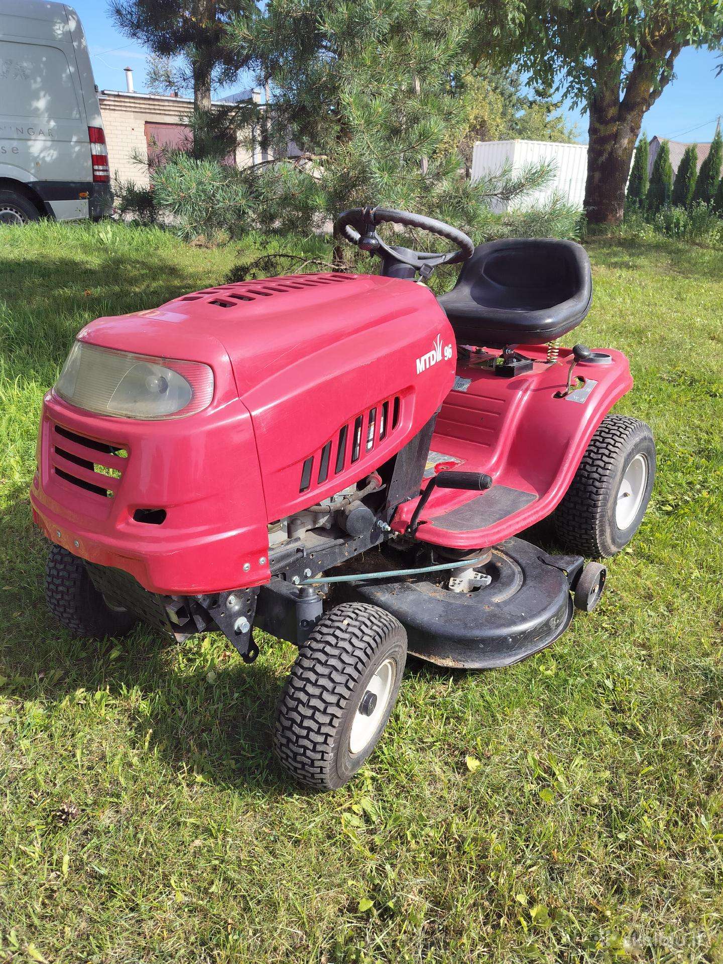 Mtd traktoriukas