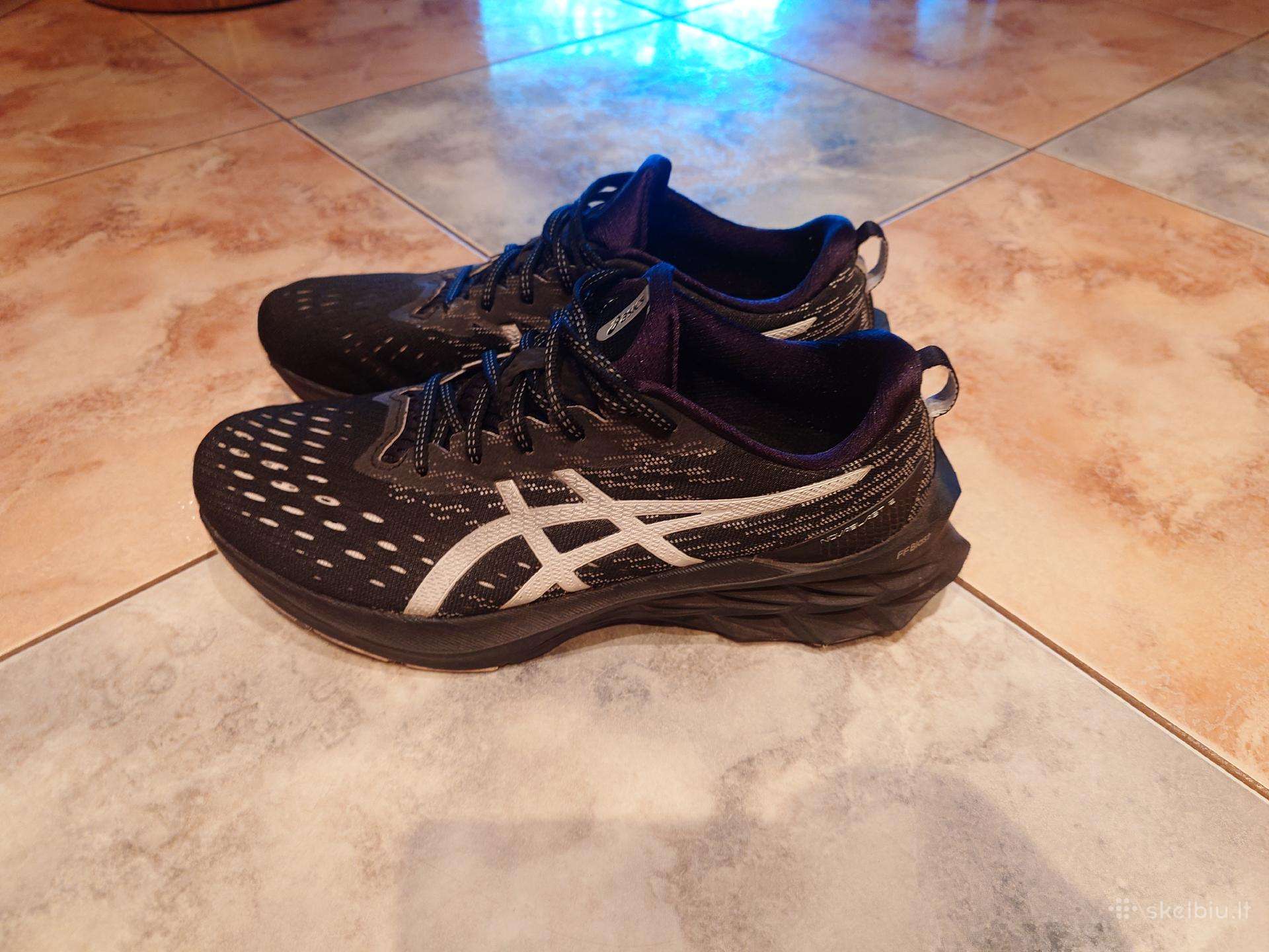 Asics novoblast 2.