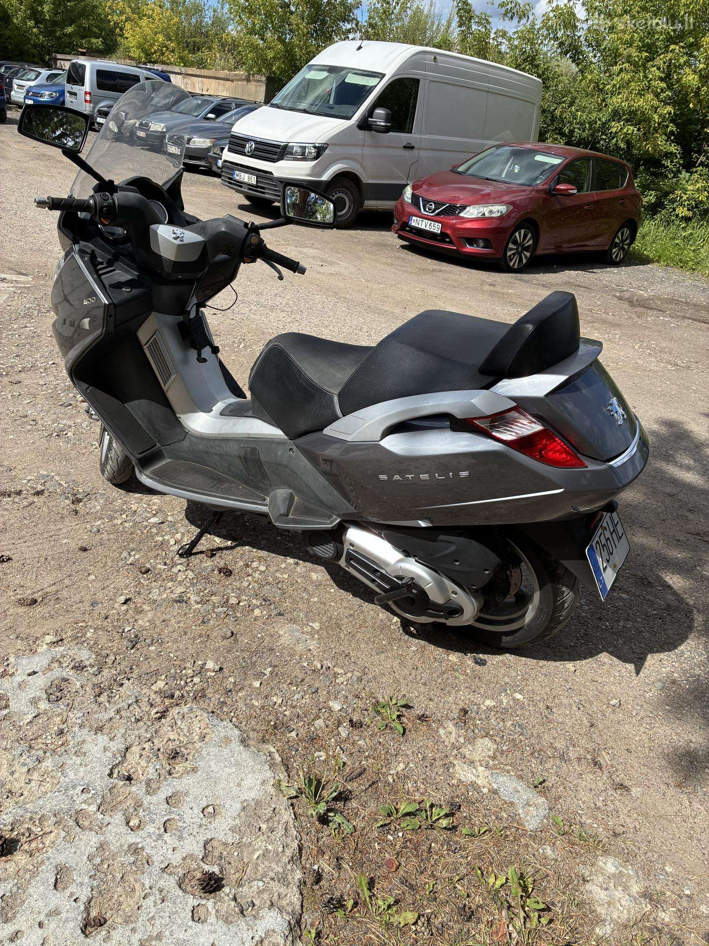 Peugeot Satelis 400cc, мотороллеры / мопеды