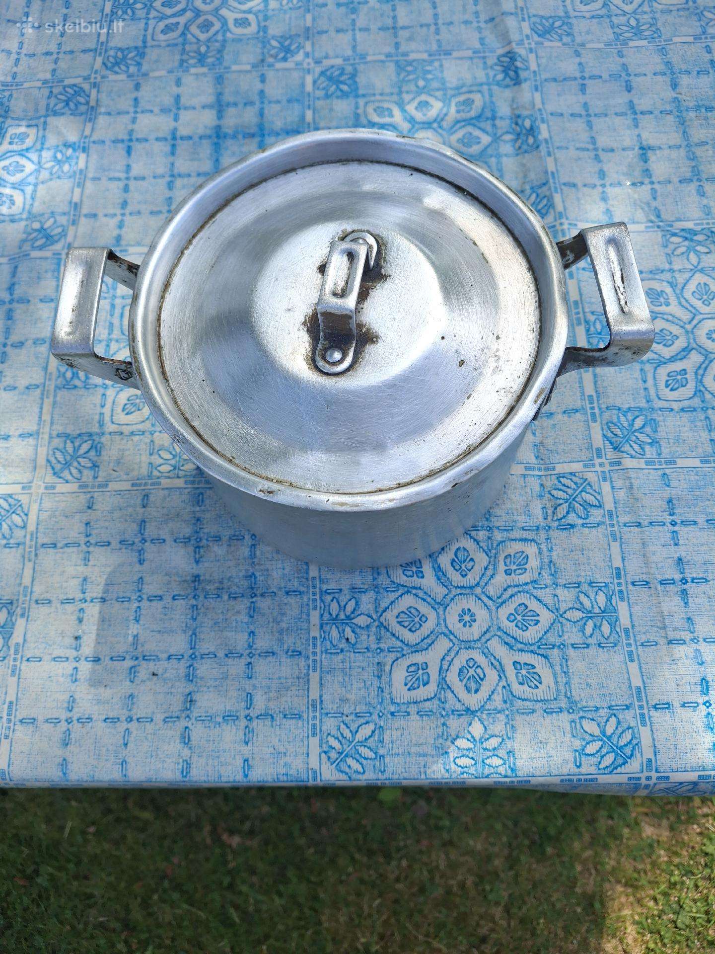 Puodas 1l
