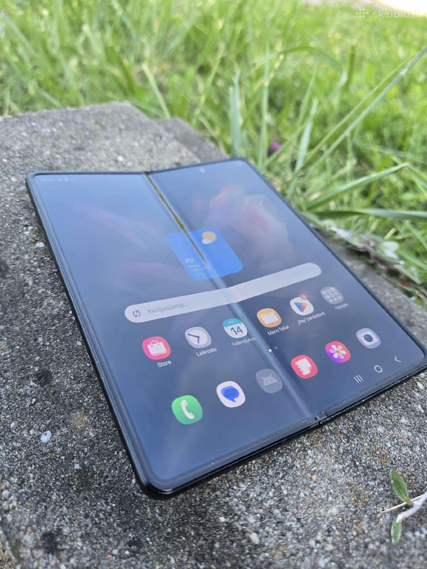 Galaxy z fold 3