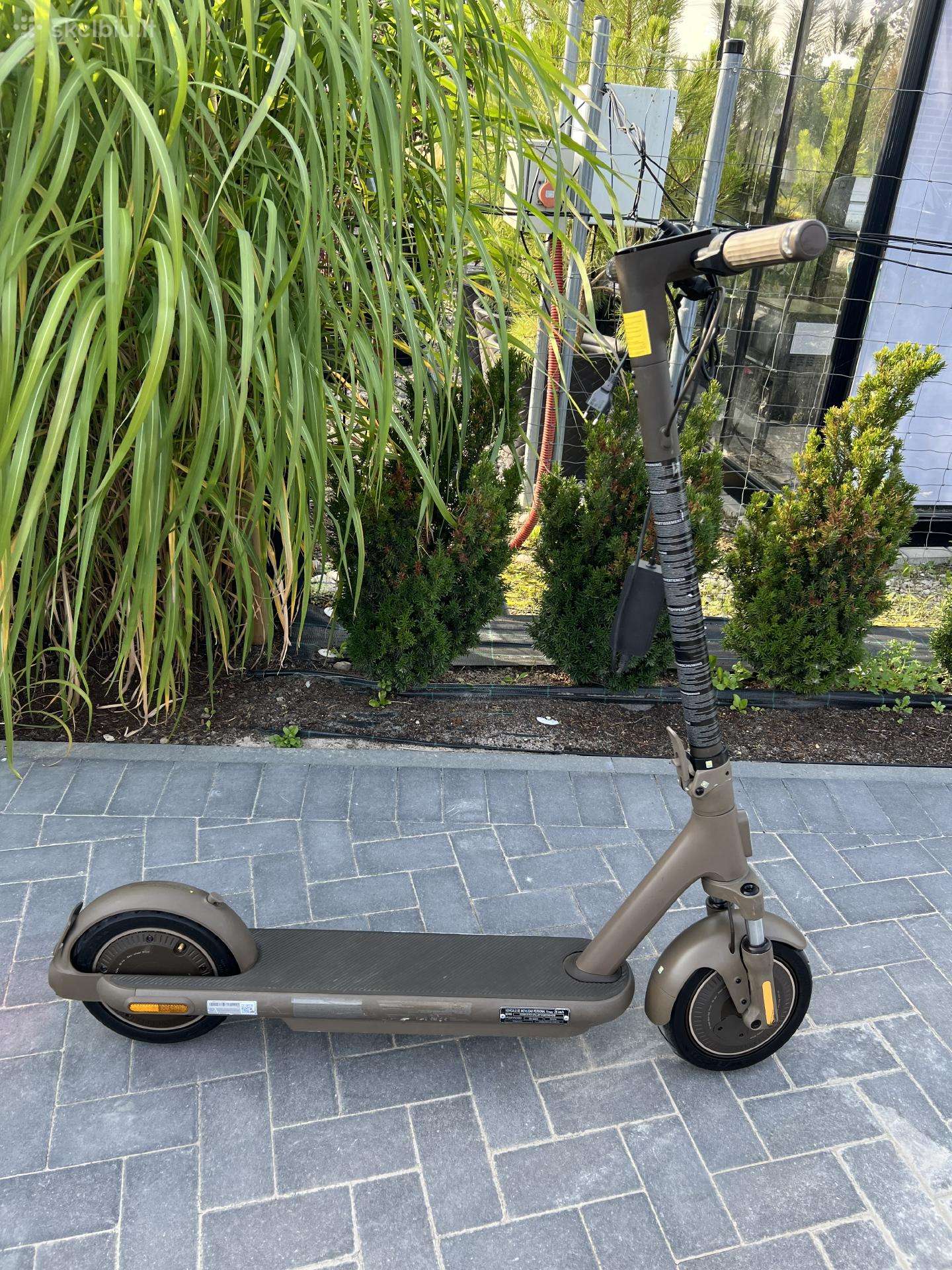 Xiaomi Electric Scooter 4 Pro Max