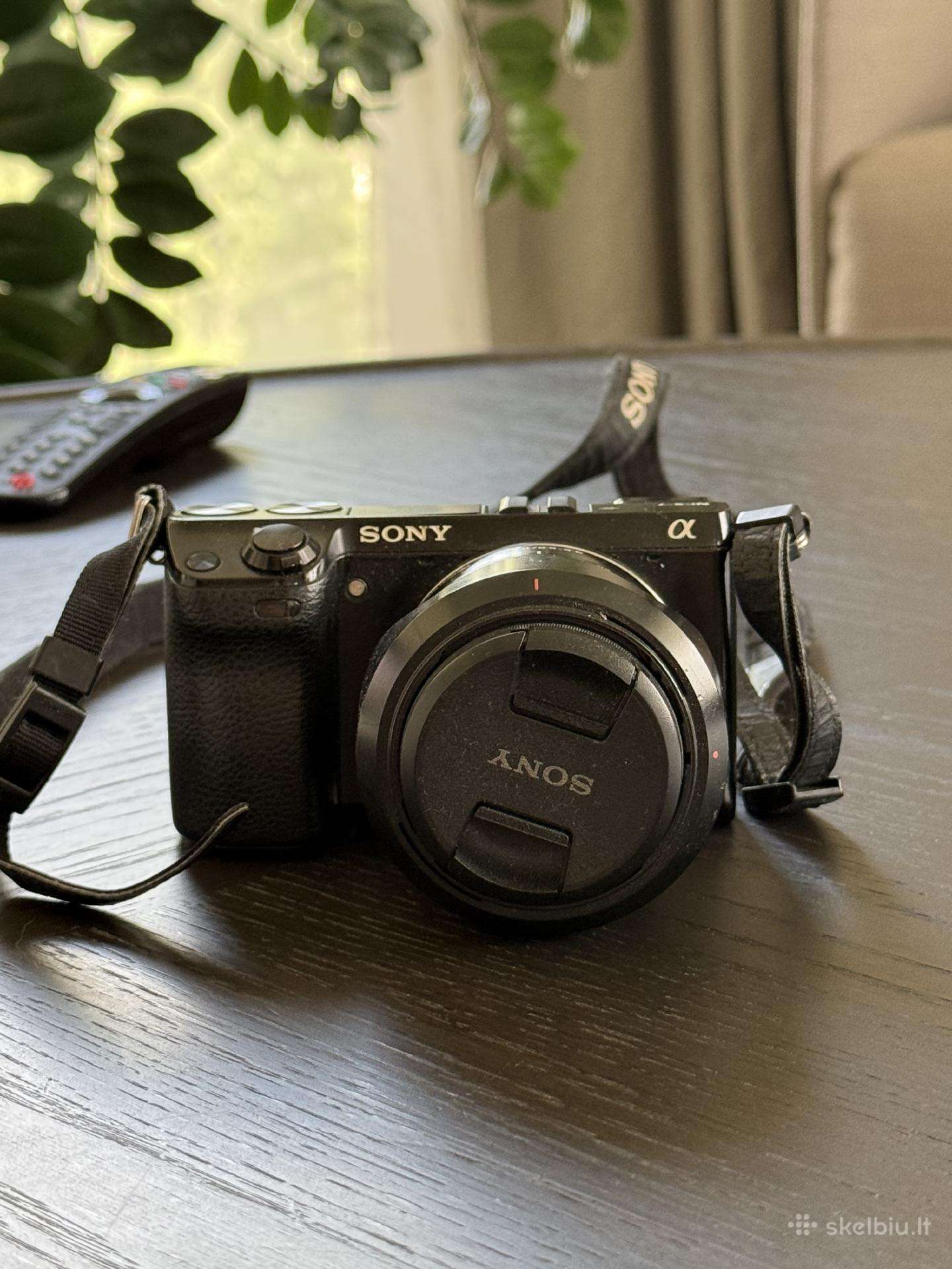 Sony Nex-7 fotoaparatas + 18–55 mm objektyvas