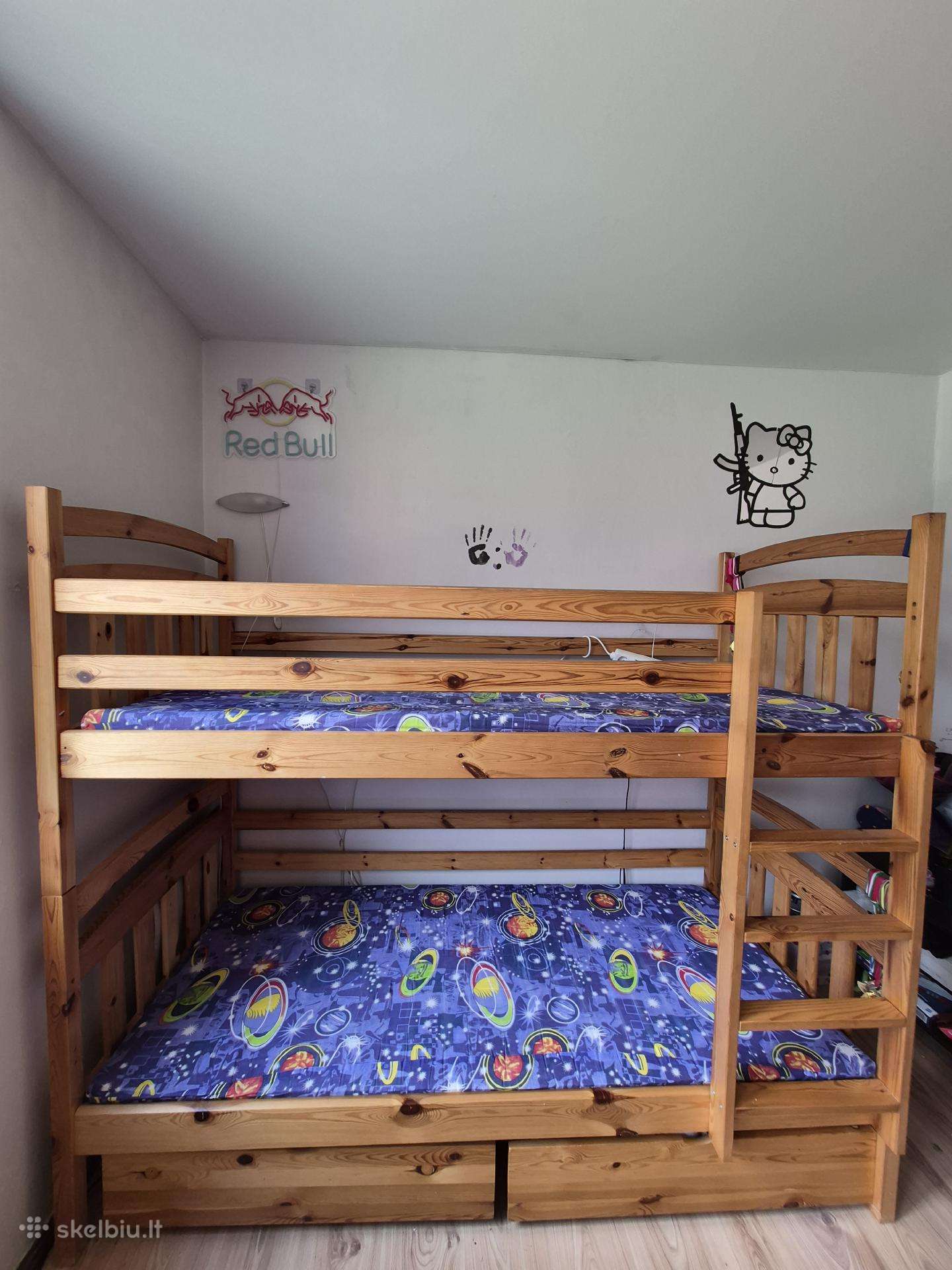 Dviaukštė lova