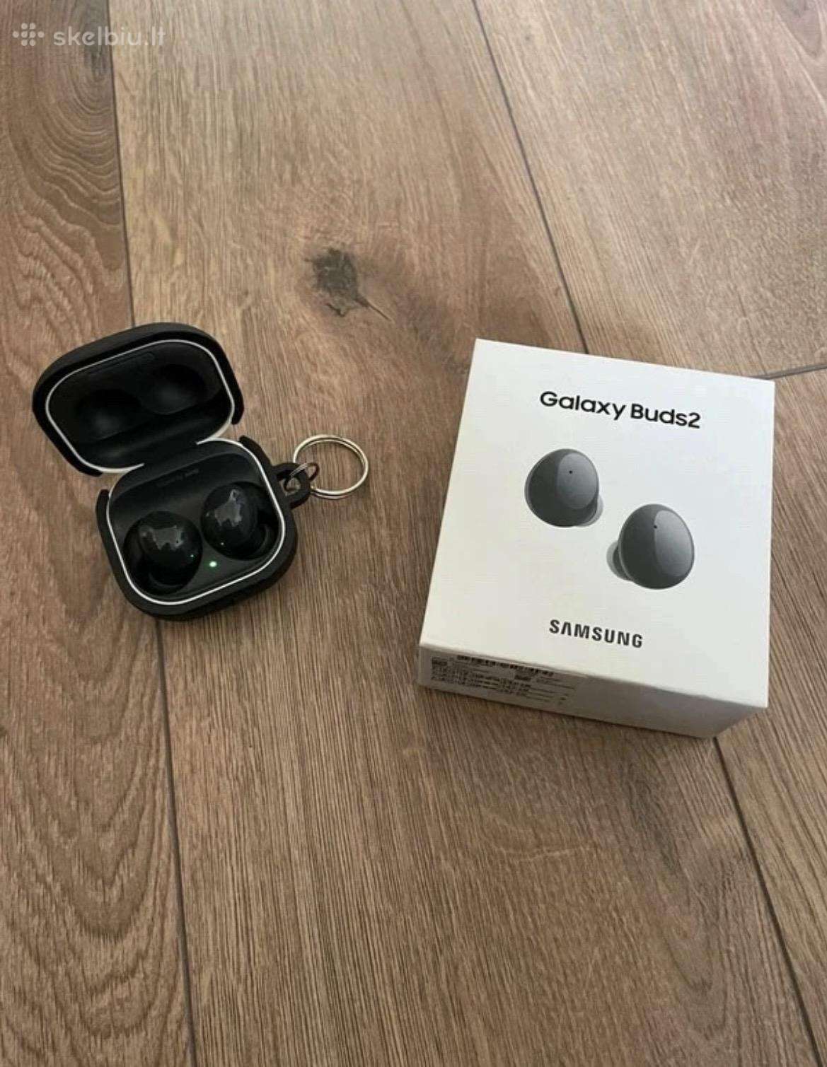 Galaxy Buds2 + Ringke Onyx Case