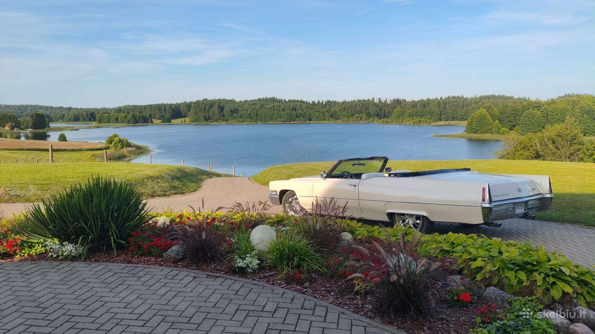 Cadillac DeVille, limuzinas