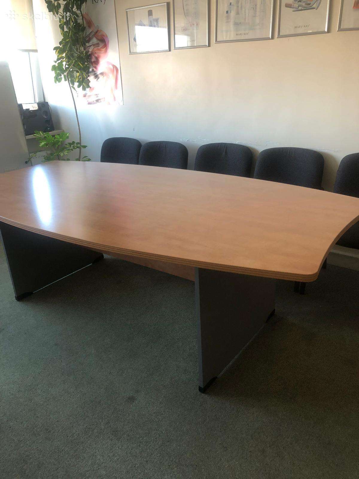 Parduodami biuro baldai Už pusę kainos!