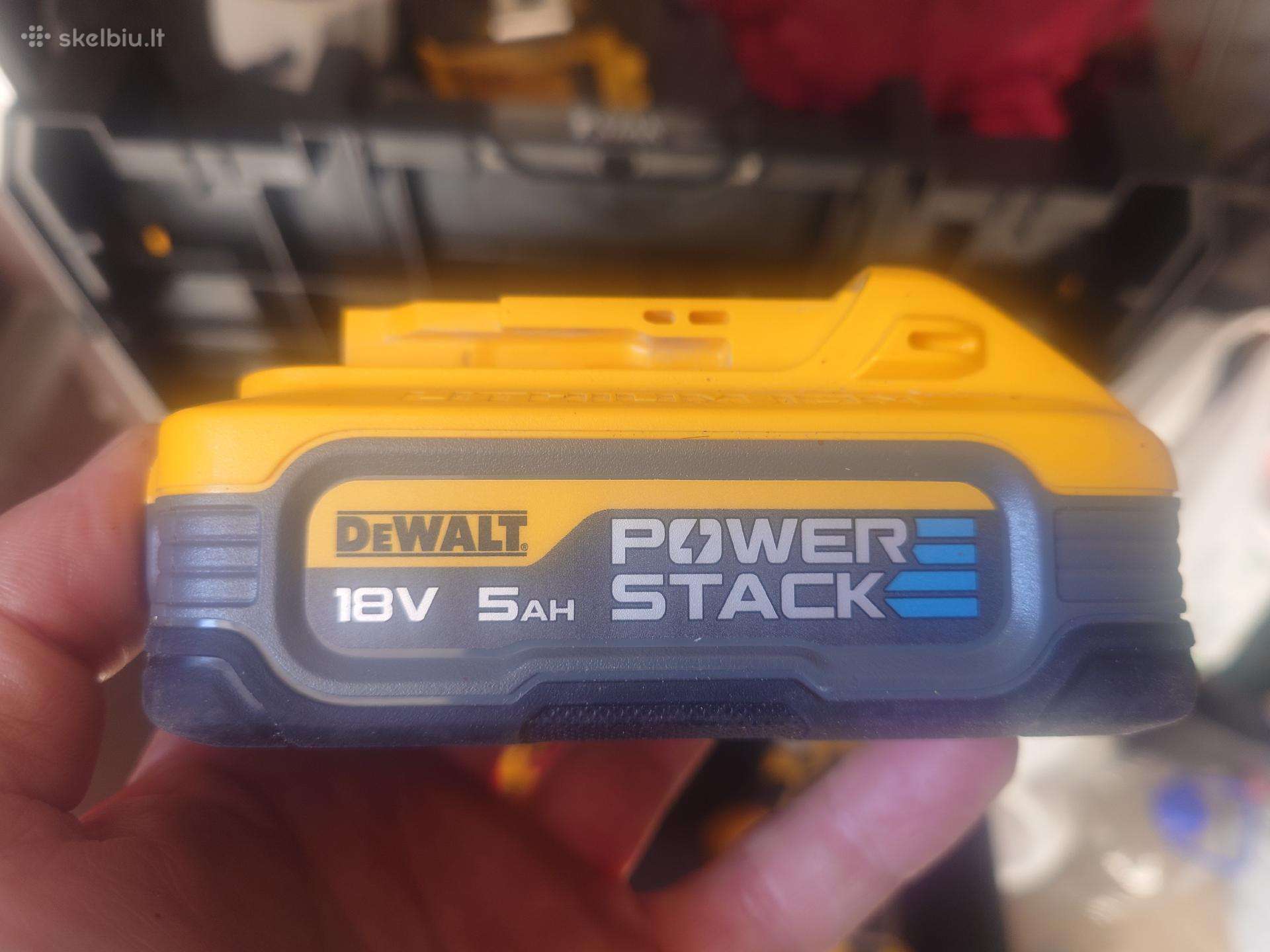 Dewalt powerstack 5ah. Baterija.