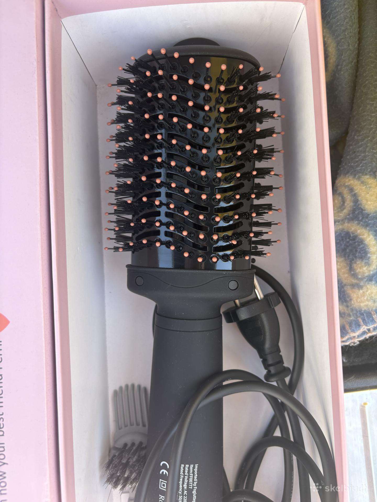 Bomby styler džiovintuvas