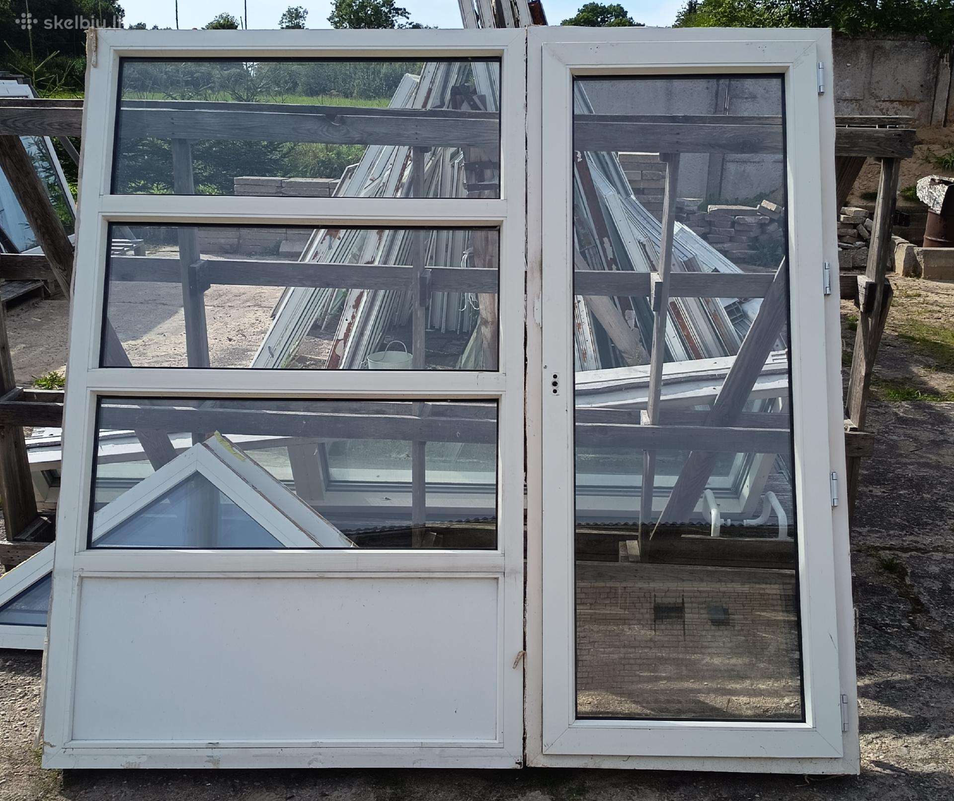 Naudoti plastikiniai langai
