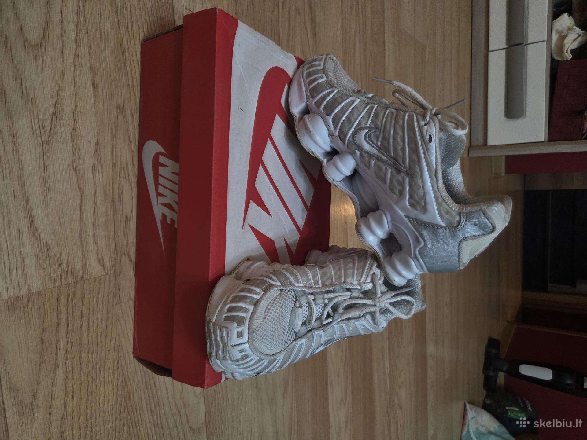 Balti Nike Shox Batai