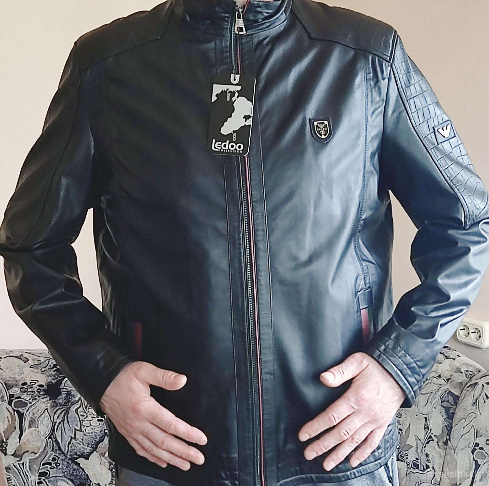 Emporio Armani striukė