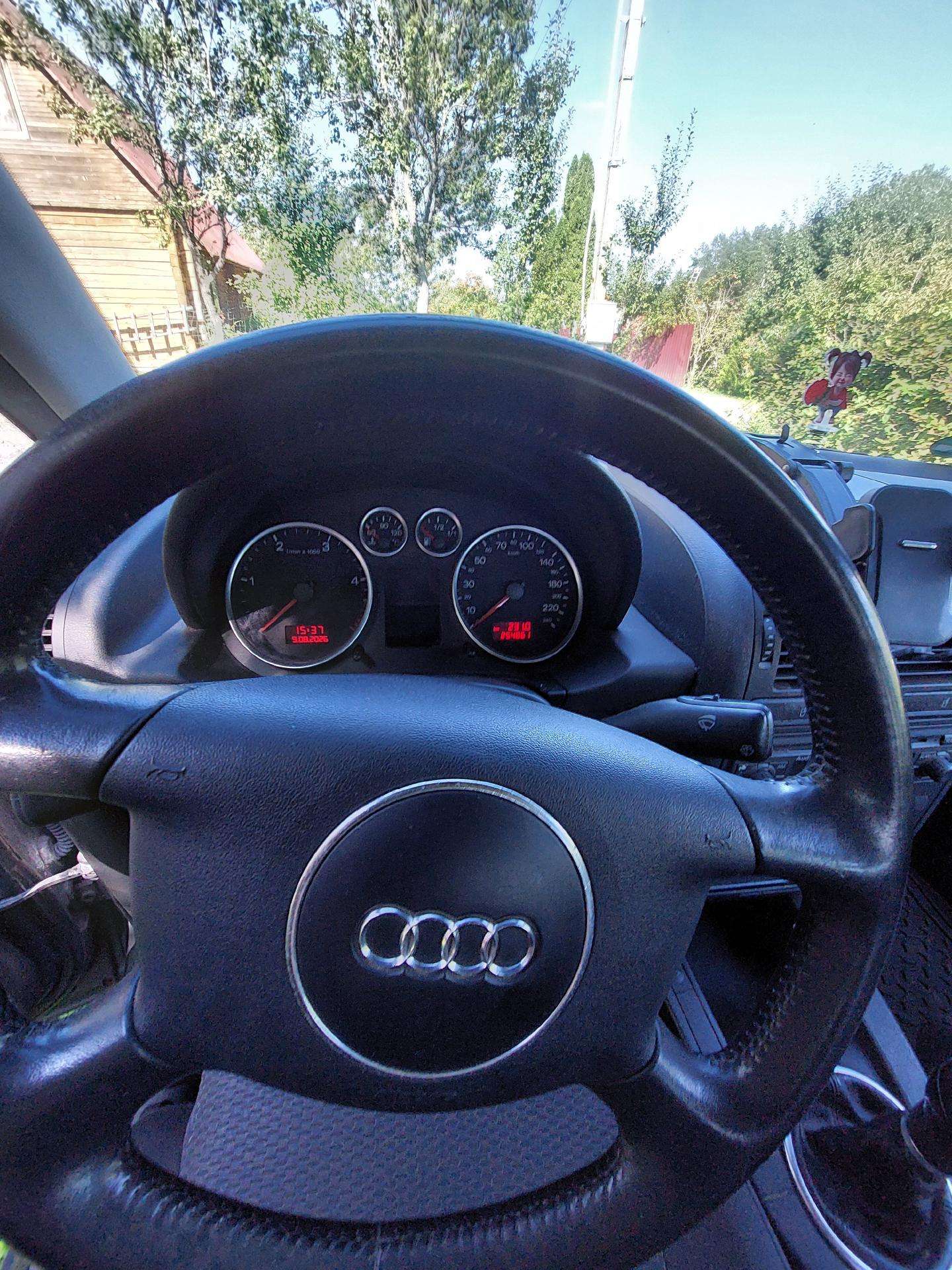Audi A2, 1.4 l., Хэтчбек