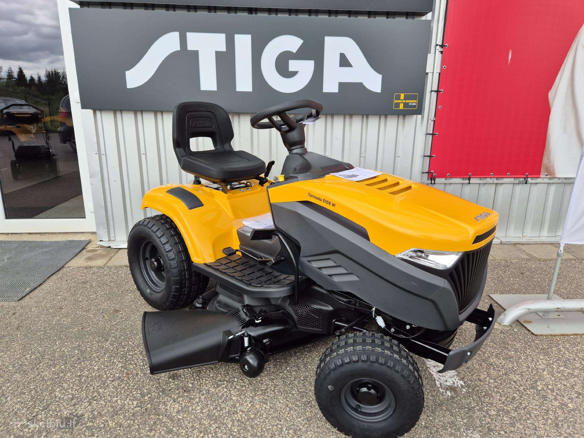 Vejos traktorius Stiga Tornado 5108 W