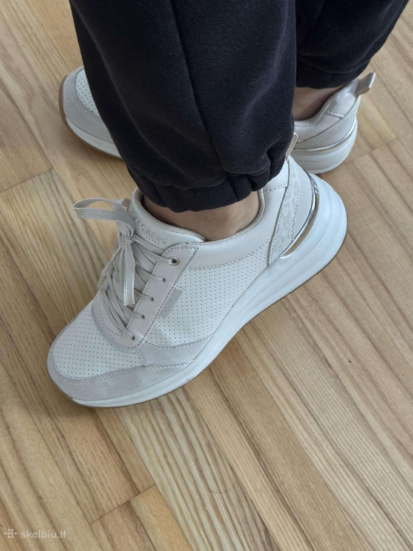 Sketchers kedai