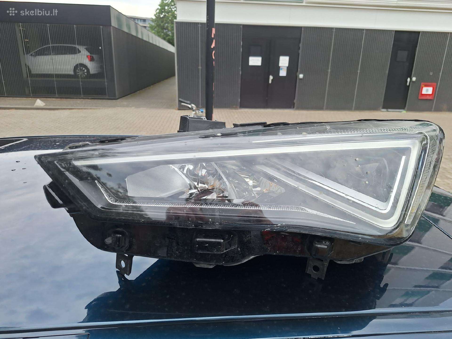 Seat Leon 5F originalus kairys LED priekinis žibin