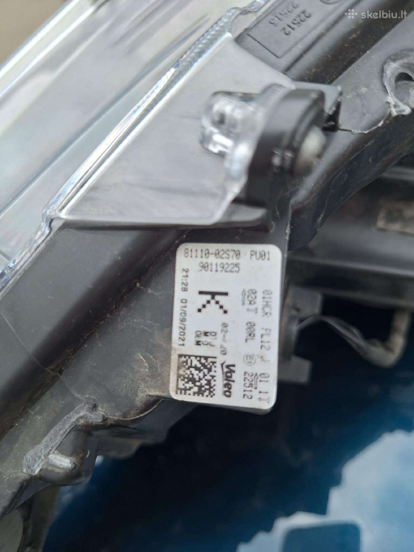 Toyota Corolla žibintai