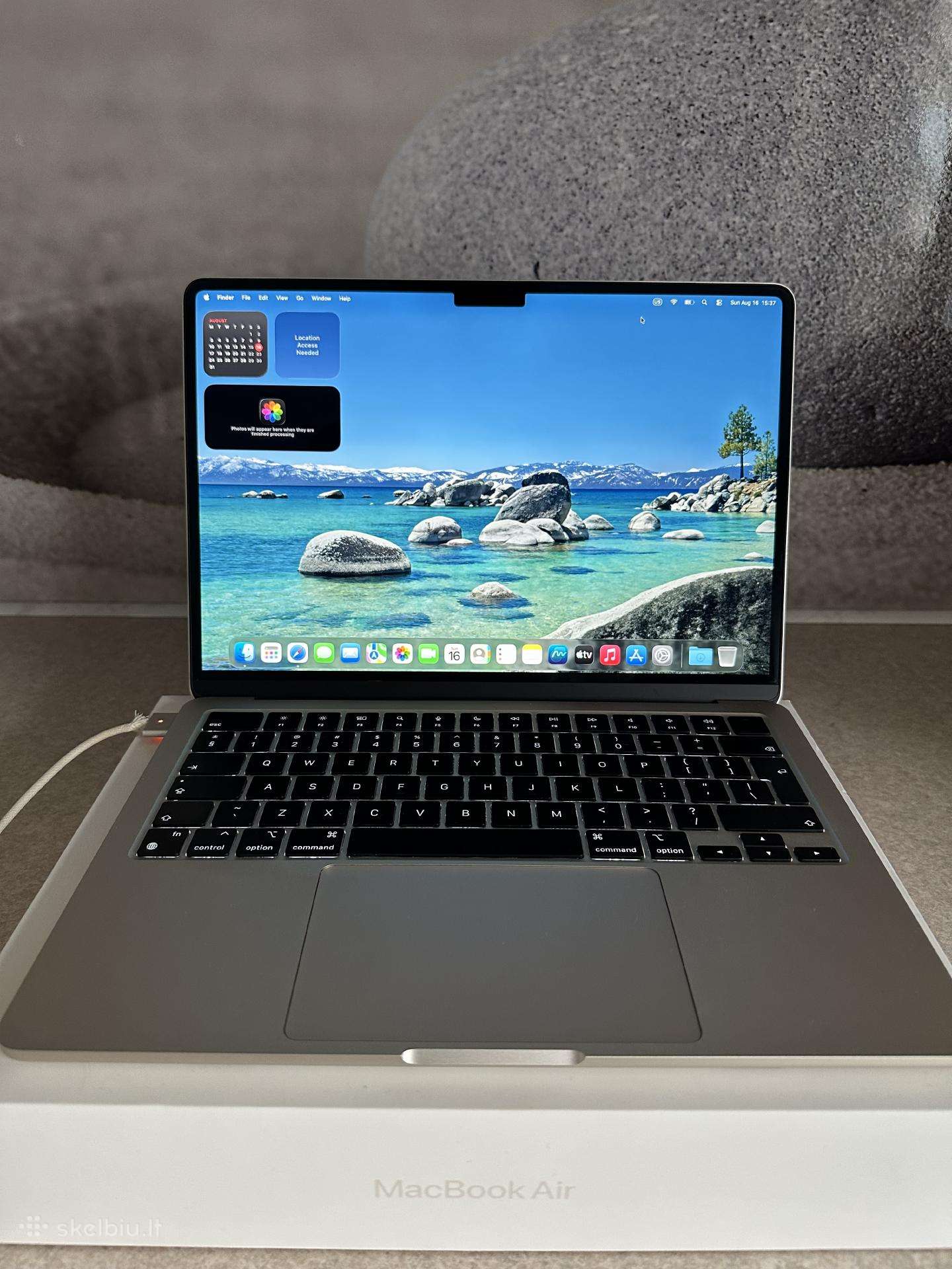 MacBook Air M2 13.6 2023
