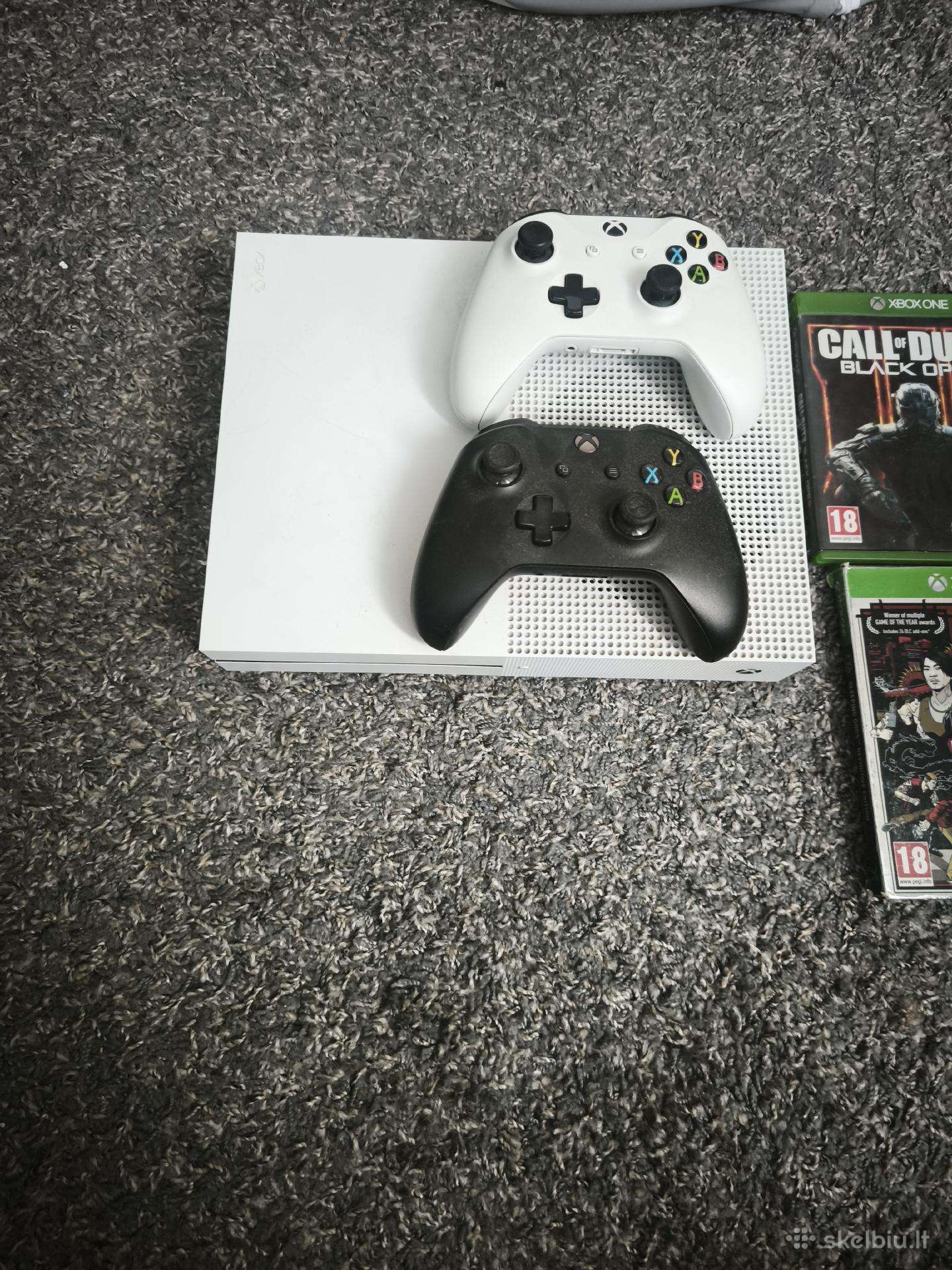 Parduodamas xbox one s su visais zaidimais
