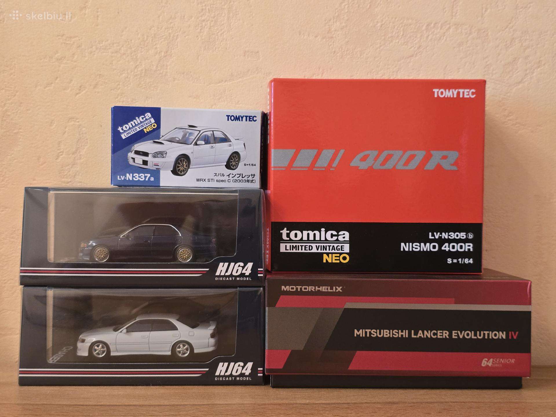 1/64 mastelio kolekciniai auto modeliukai