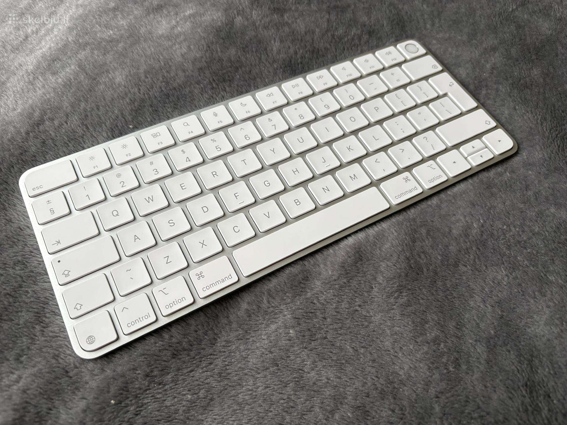 Apple Magic Keyboard Touch Id su garantija