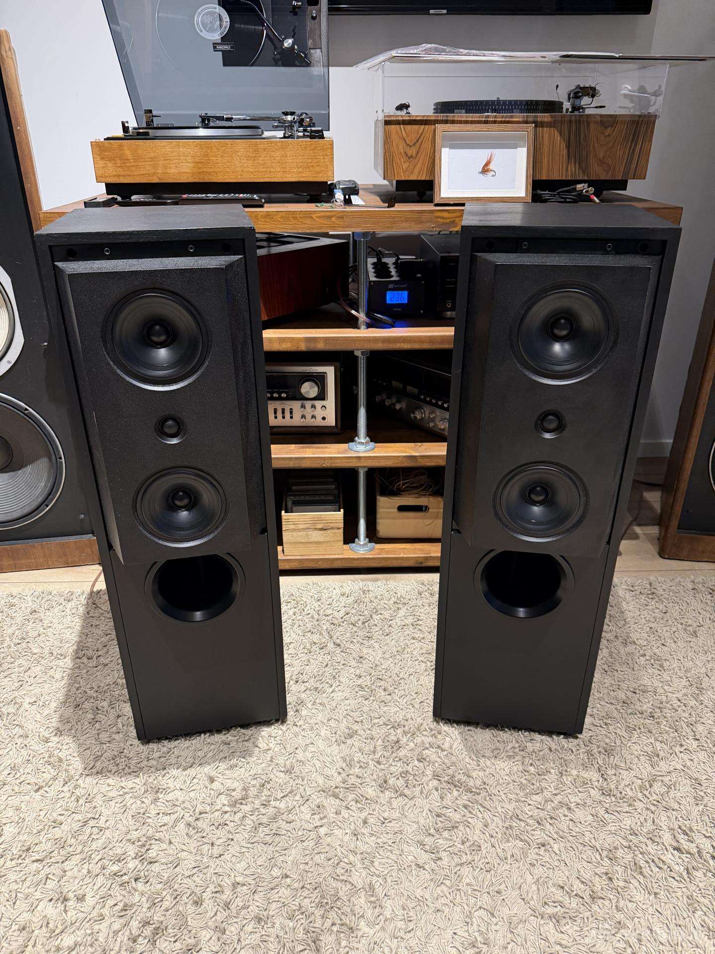 Kolonėlės Kef 104/2