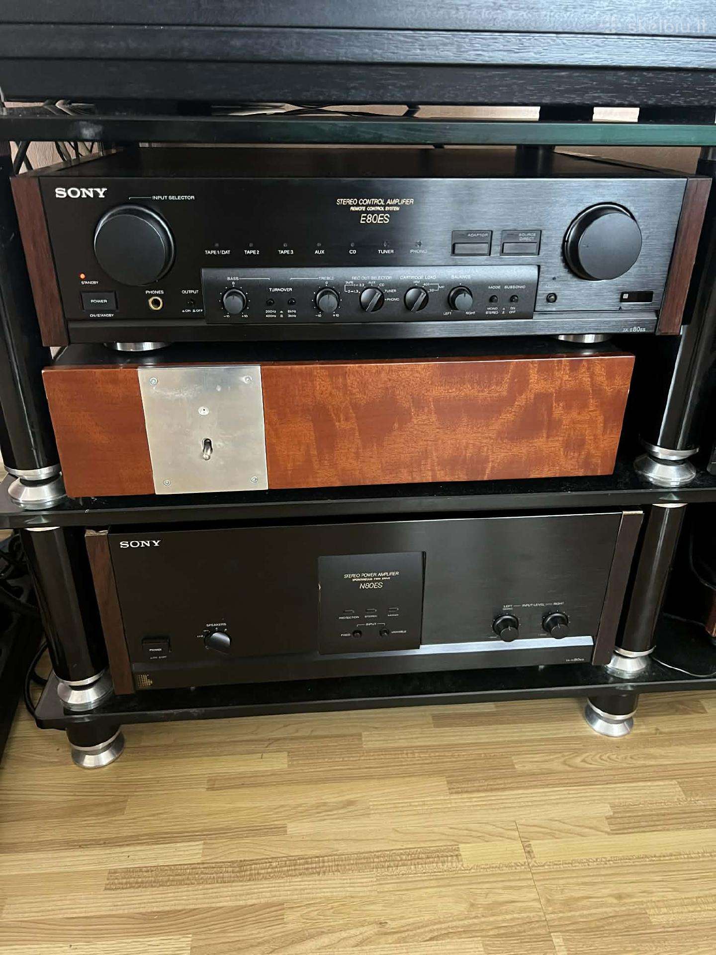 Sony n80es E80es
