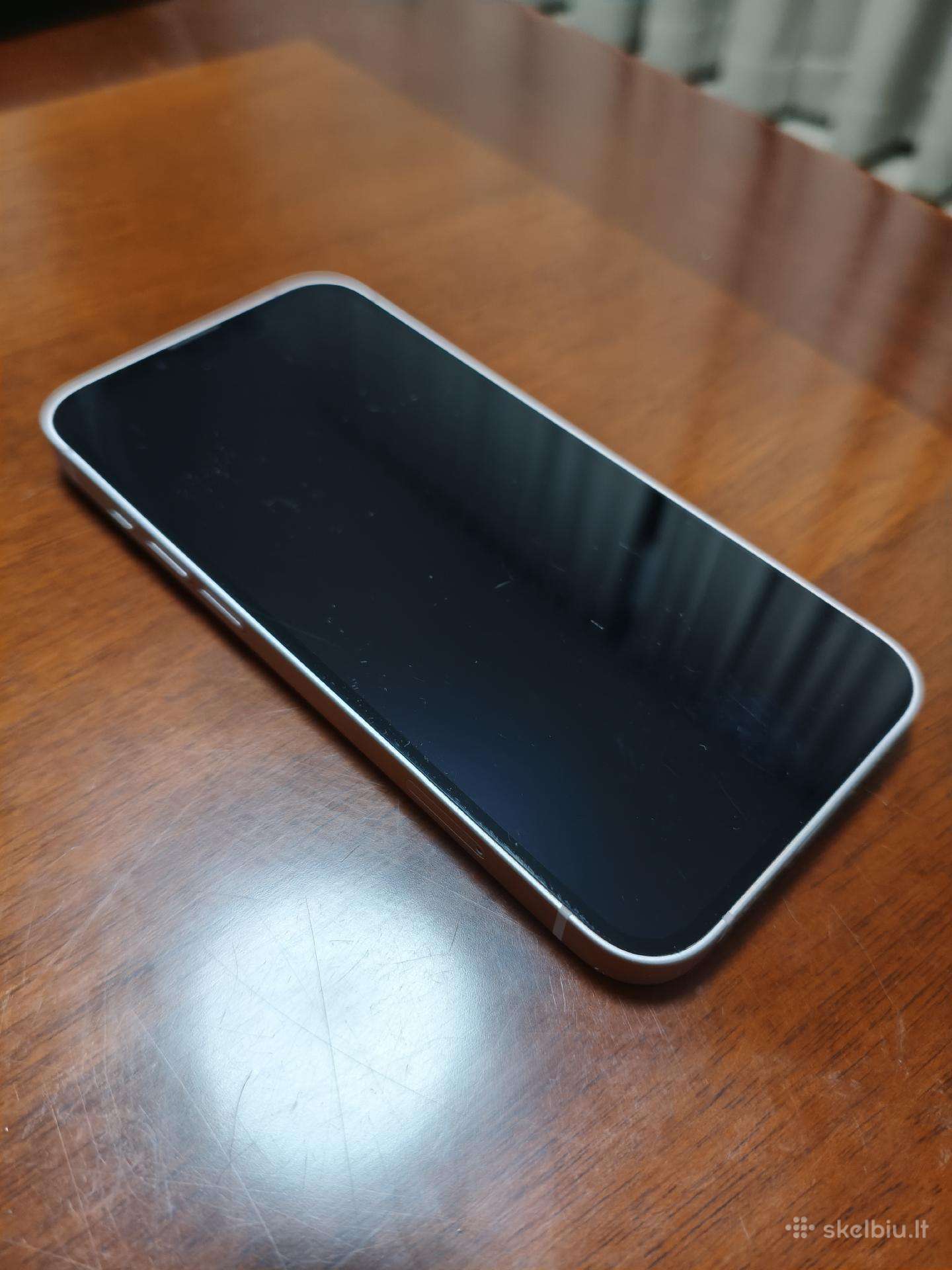 iPhone 13