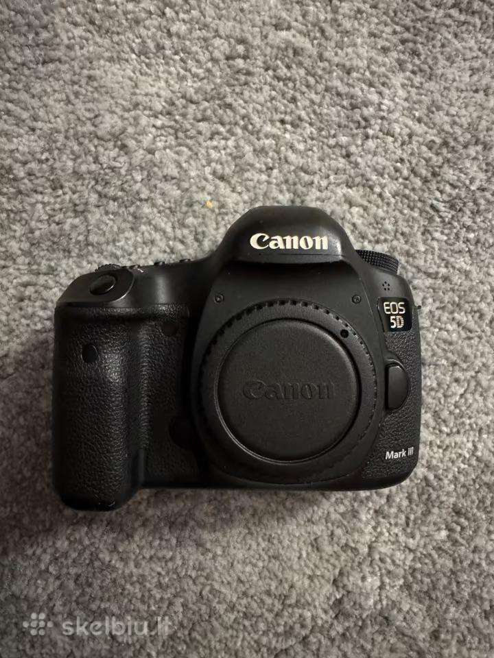 Canon EOS 5D Mark III