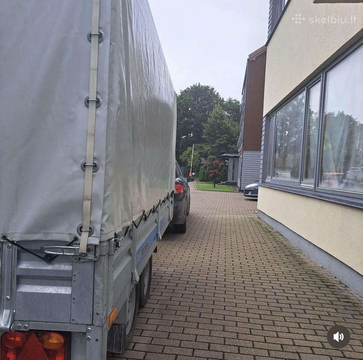 Faro, passenger car trailers