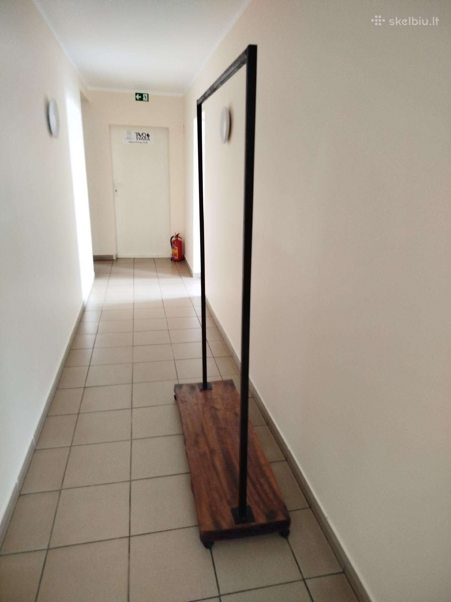 Kabyklės rūbų parduotuvei