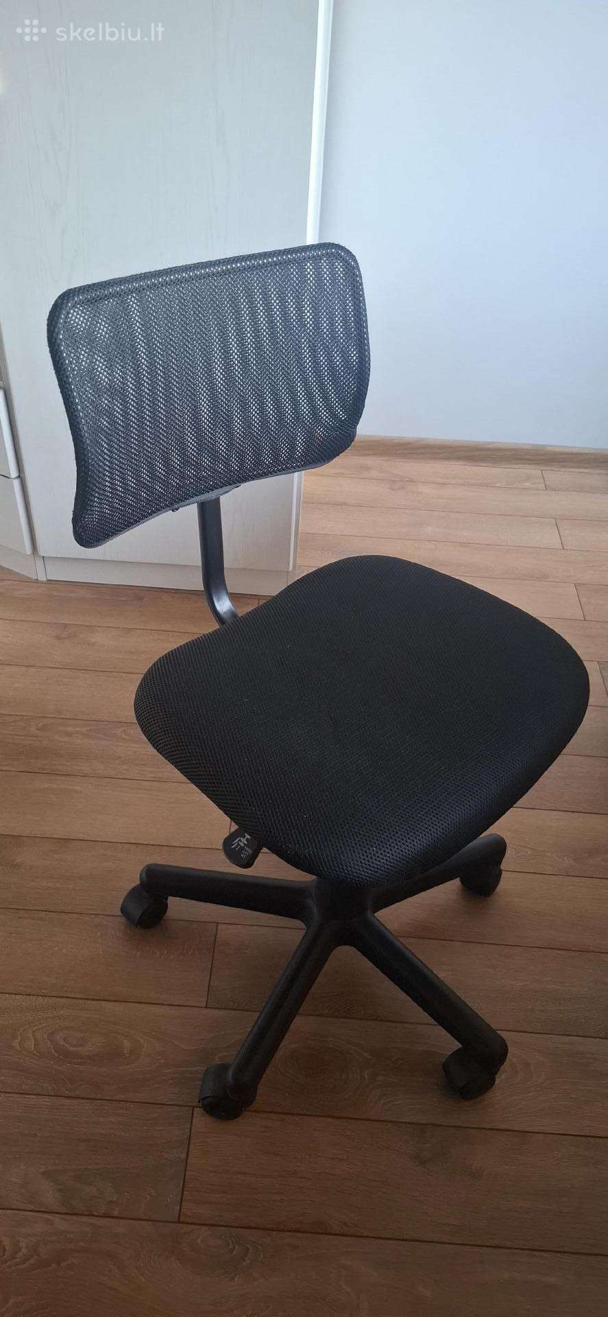 Vaikška rašomojo stalo kėdė