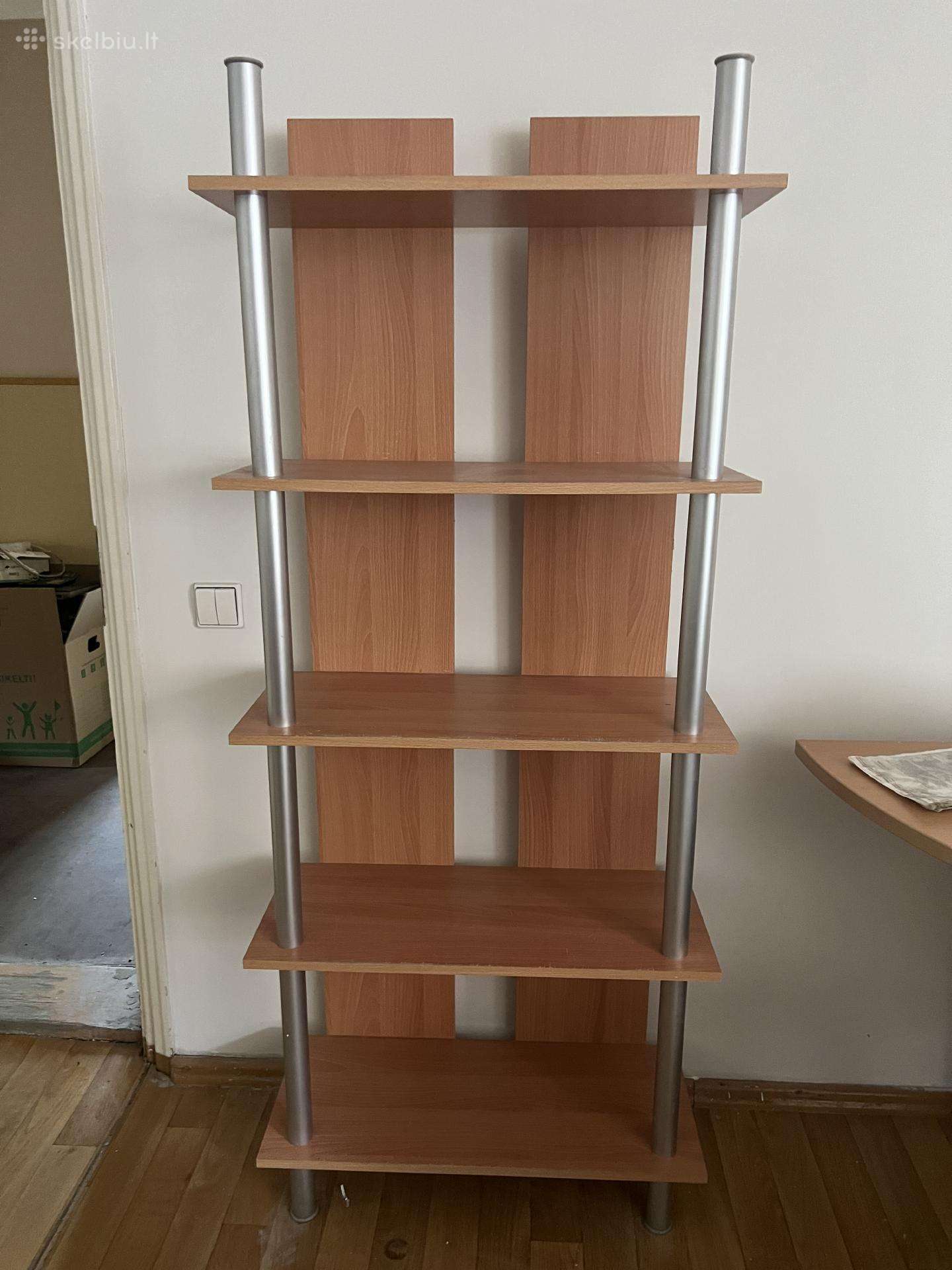 Medinė–metalinė lentyna